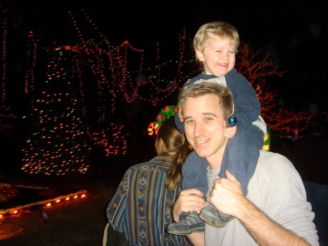 2006-12-14-Trail-Of-Lights-17 29.jpg